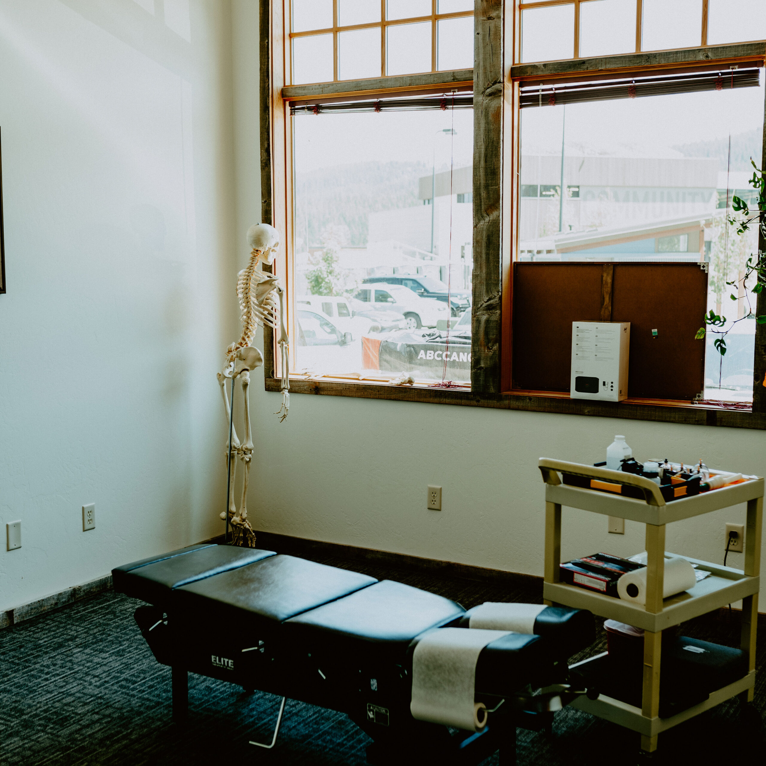 Treatment room at Windy Ridge Chiropractic Big Sky