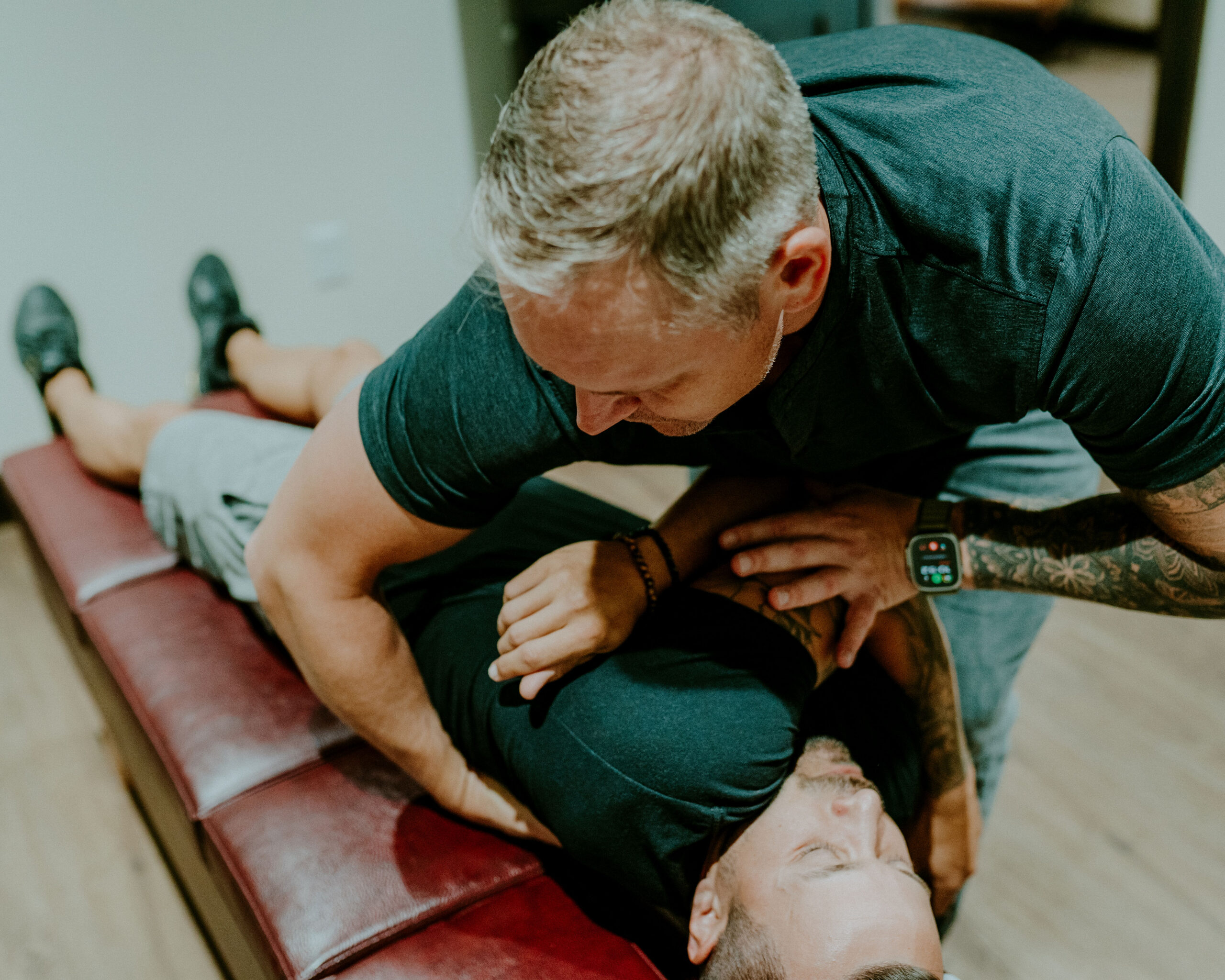 Thoracic spine adjustment at Windy Ridge Chiropractic